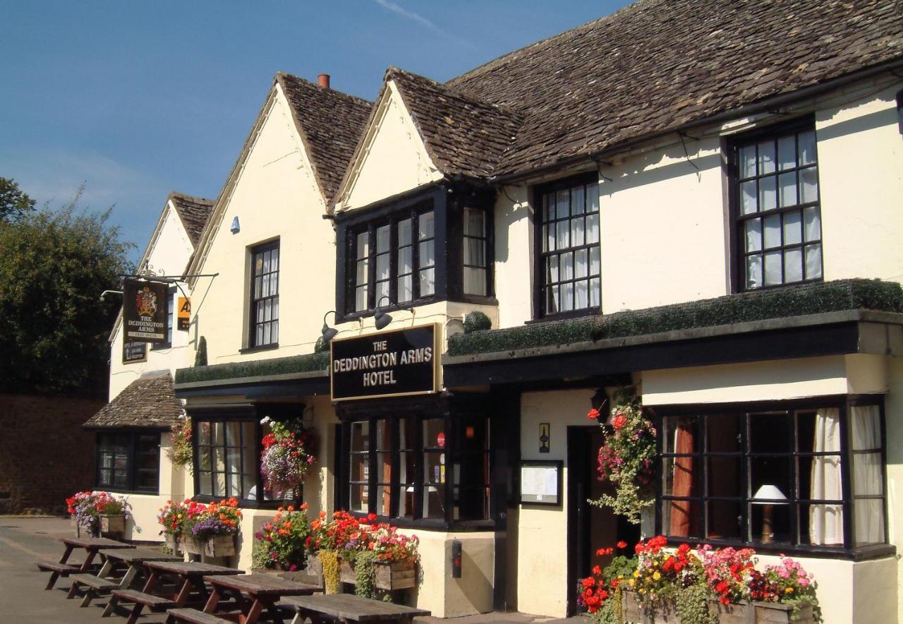 فندق The Deddington Arms المظهر الخارجي الصورة