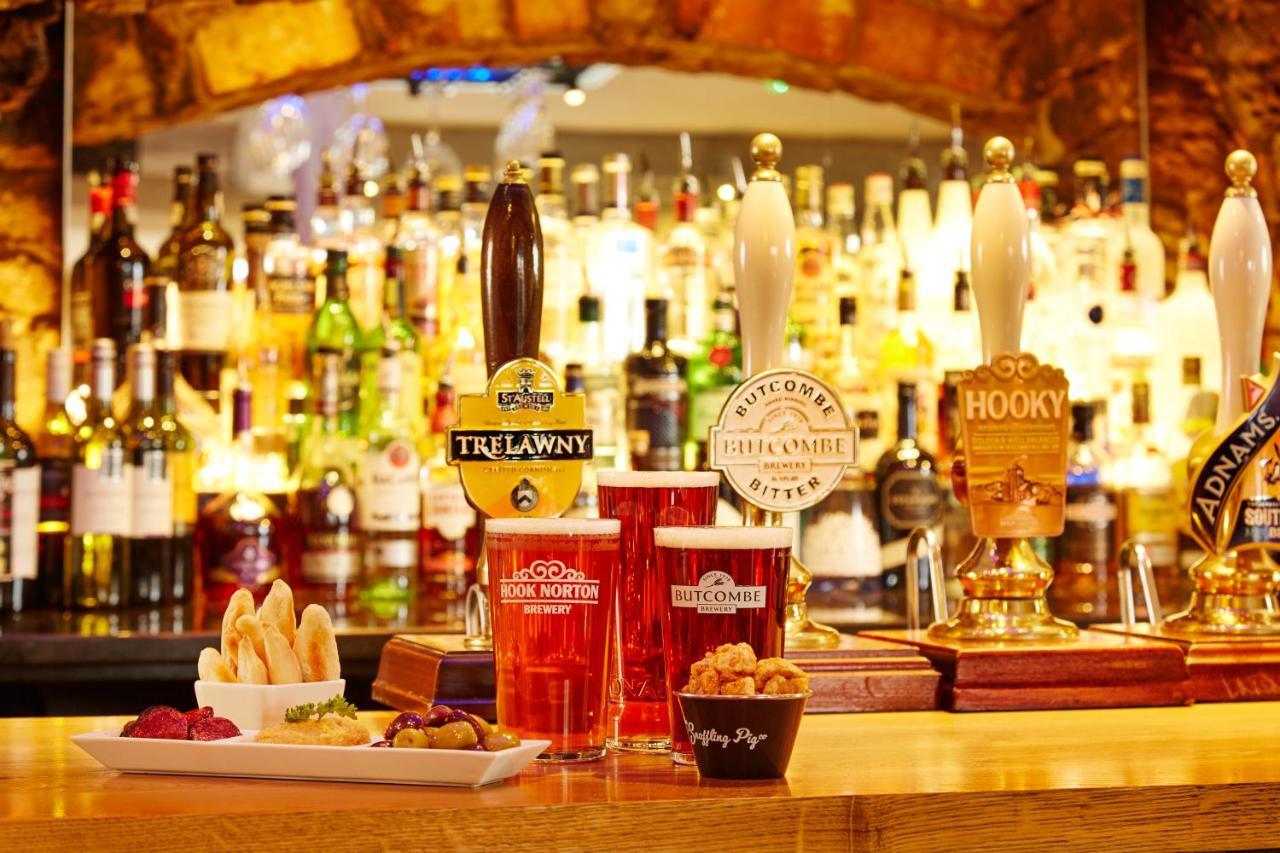 فندق The Deddington Arms المظهر الخارجي الصورة